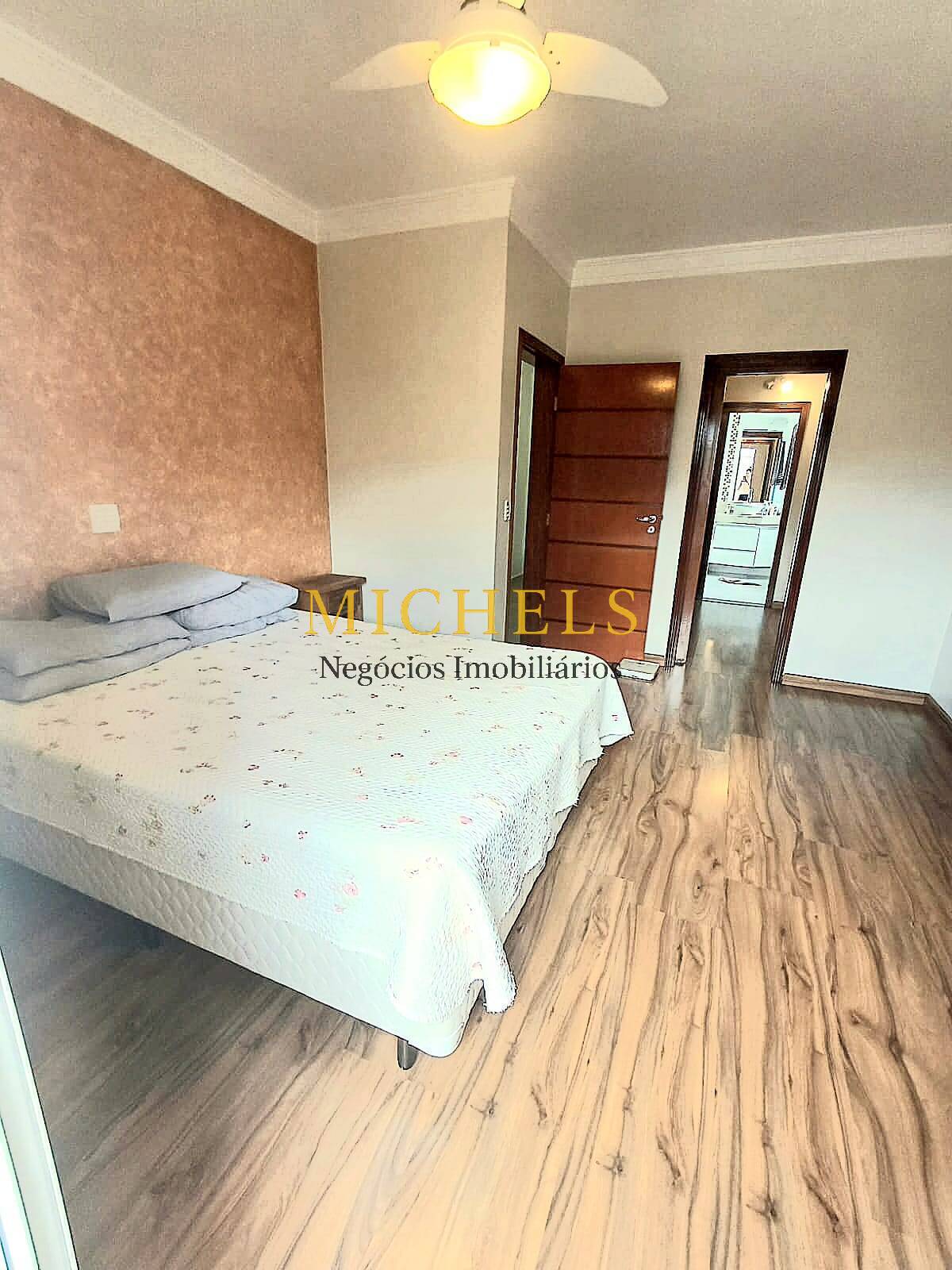 Casa, 3 quartos, 270 m² - Foto 17