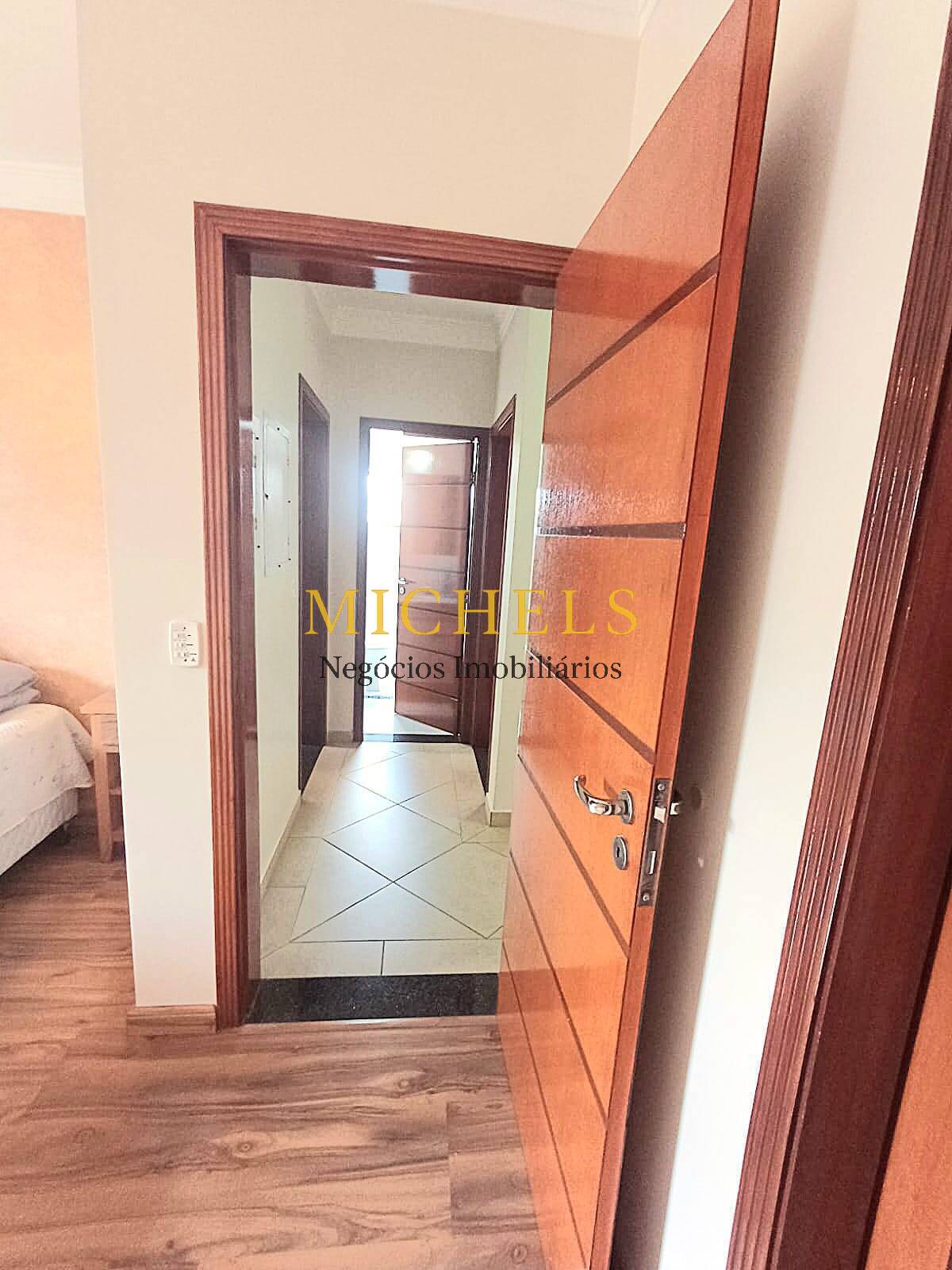 Casa, 3 quartos, 270 m² - Foto 19