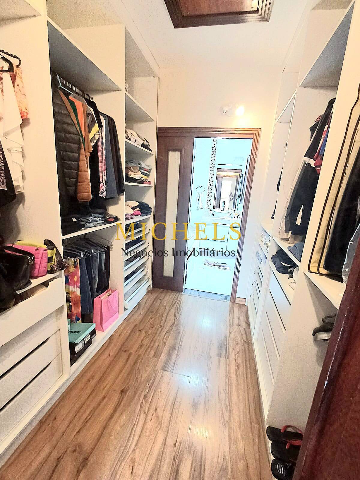 Casa, 3 quartos, 270 m² - Foto 18