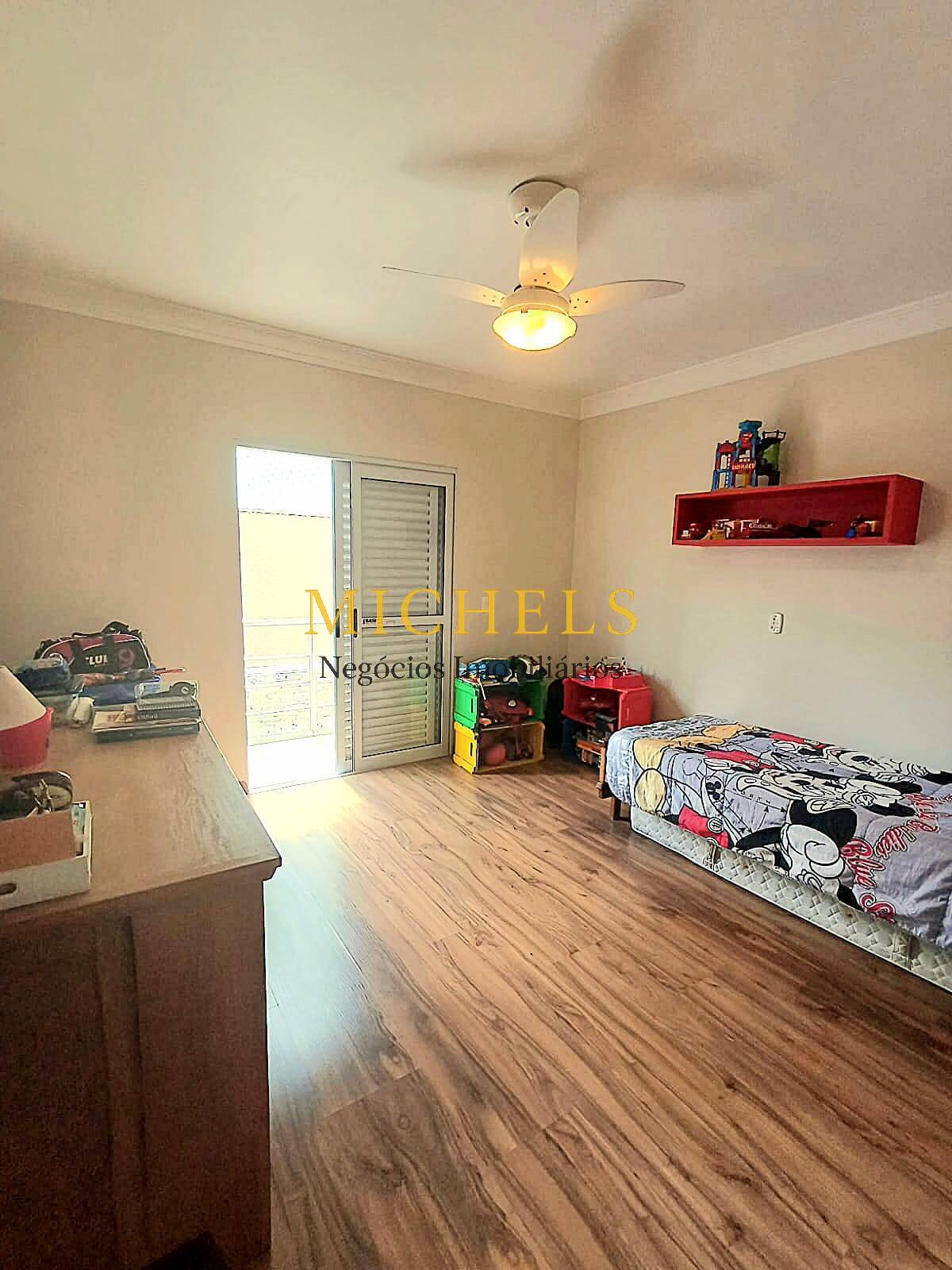 Casa, 3 quartos, 270 m² - Foto 22