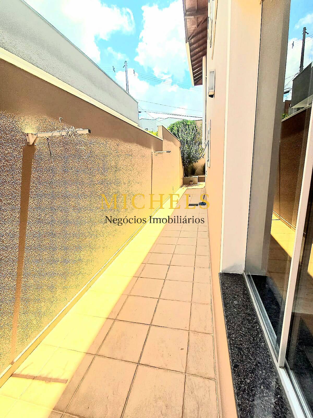 Casa, 3 quartos, 270 m² - Foto 35