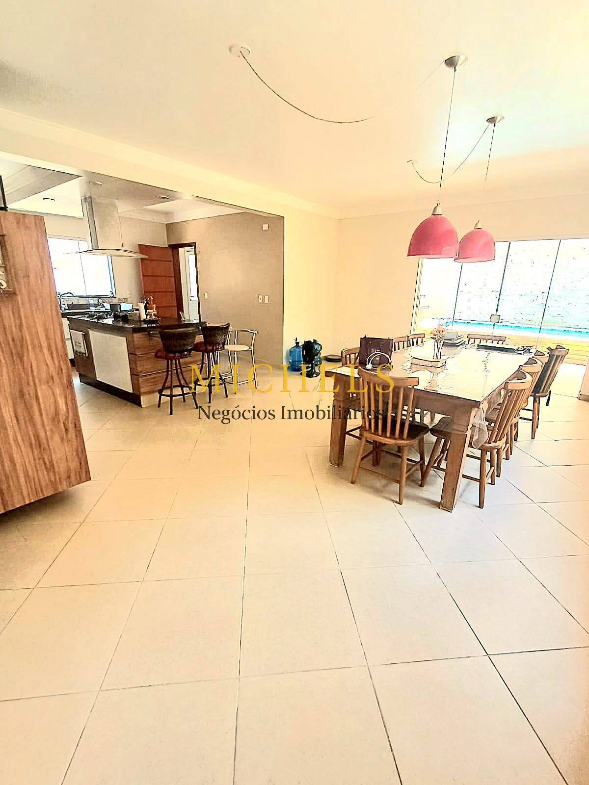 Casa, 3 quartos, 270 m² - Foto 26