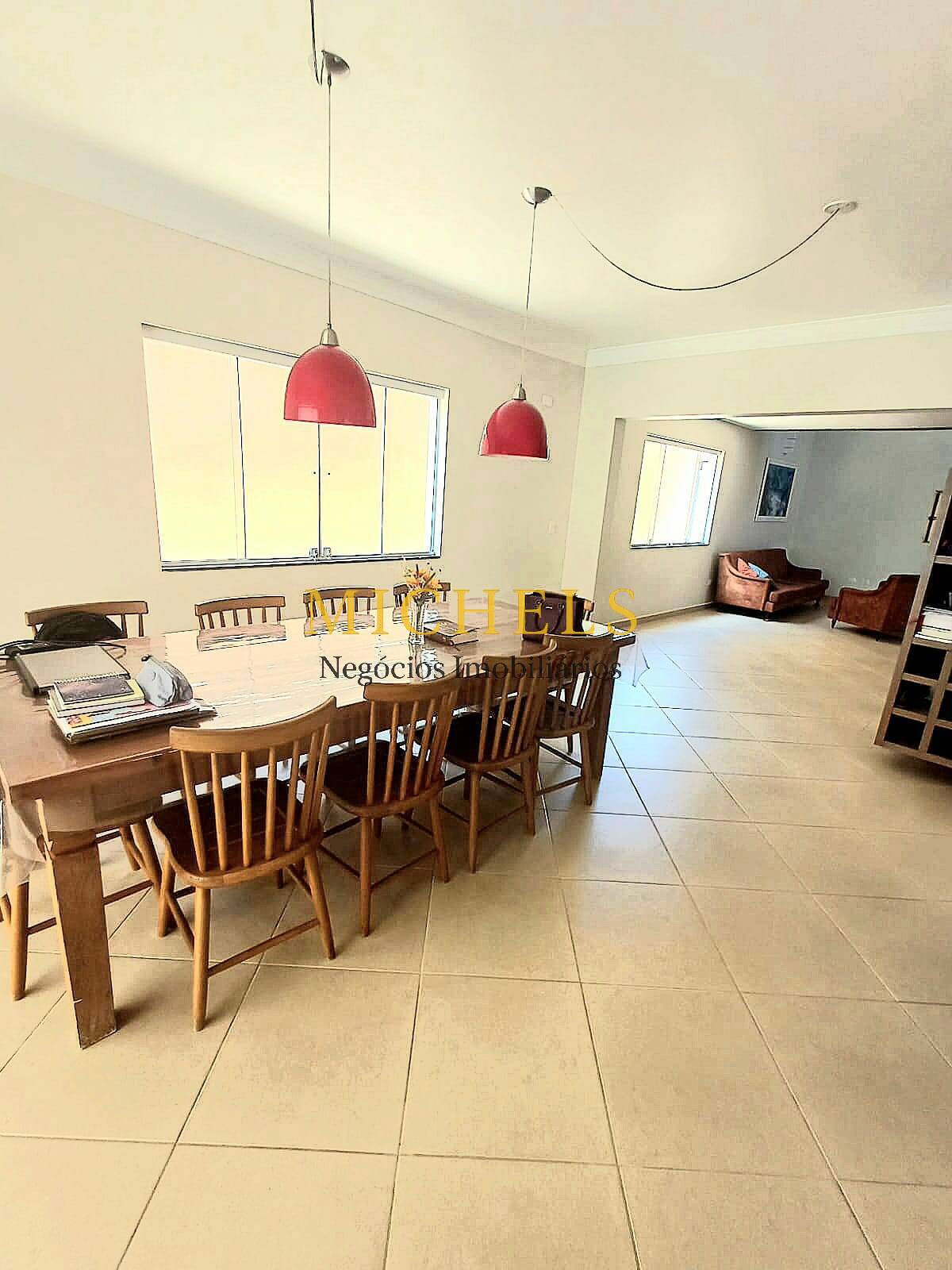 Casa, 3 quartos, 270 m² - Foto 28
