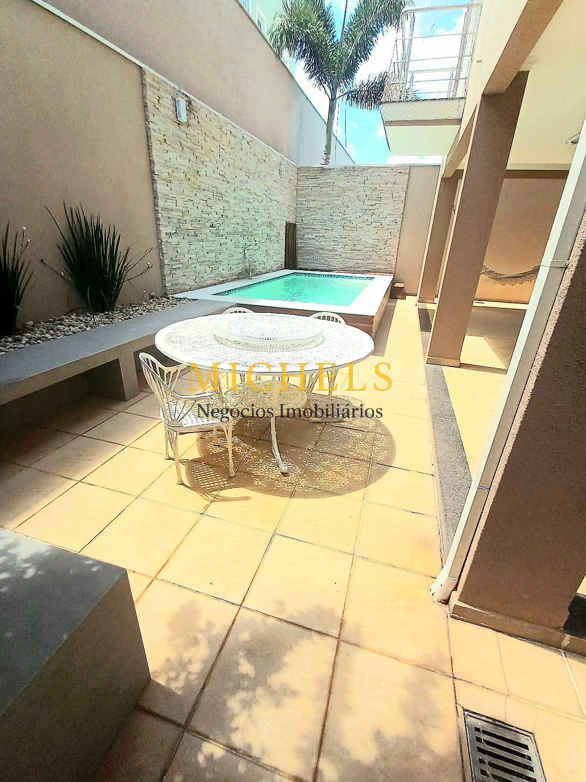 Casa, 3 quartos, 270 m² - Foto 32
