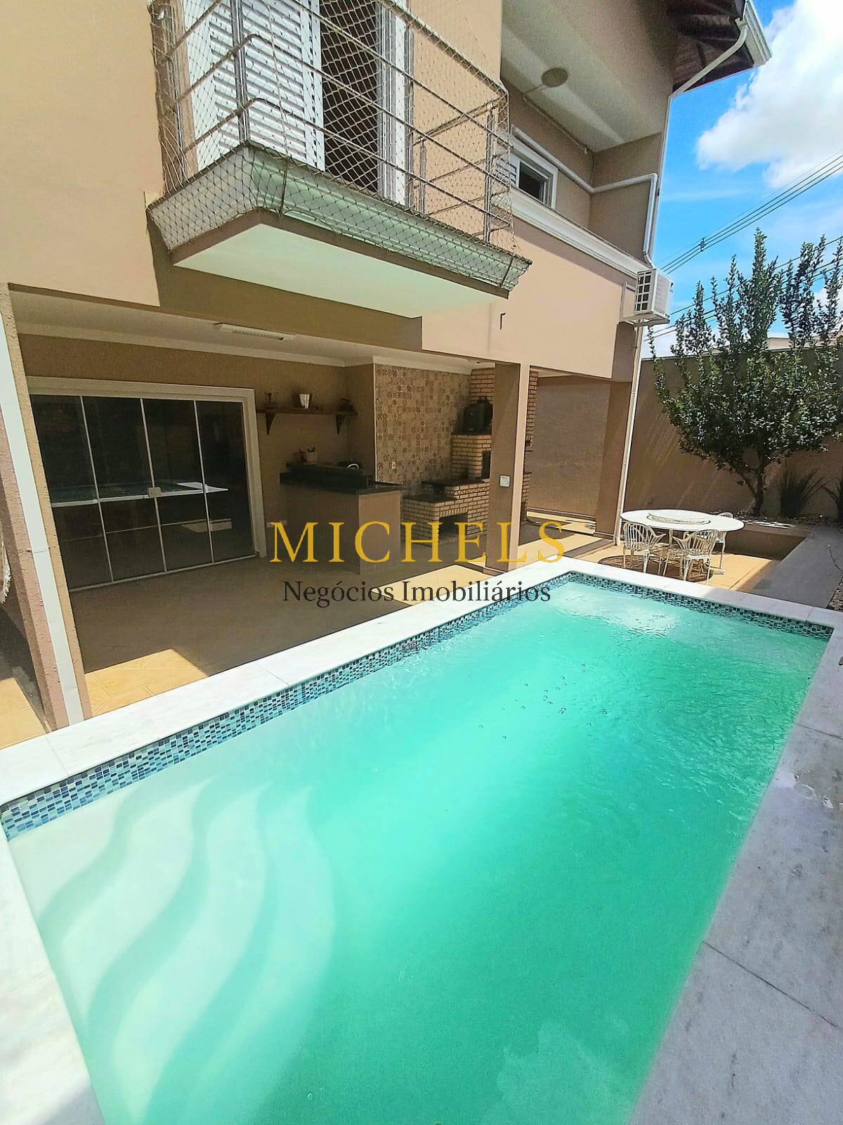Casa, 3 quartos, 270 m² - Foto 3