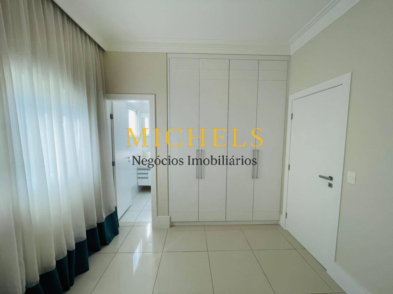 Casa, 3 quartos, 362 m² - Foto 21