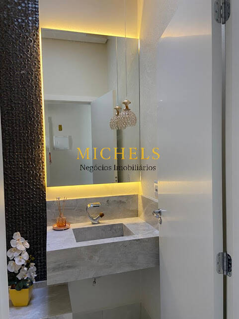 Casa, 3 quartos, 235 m² - Foto 14