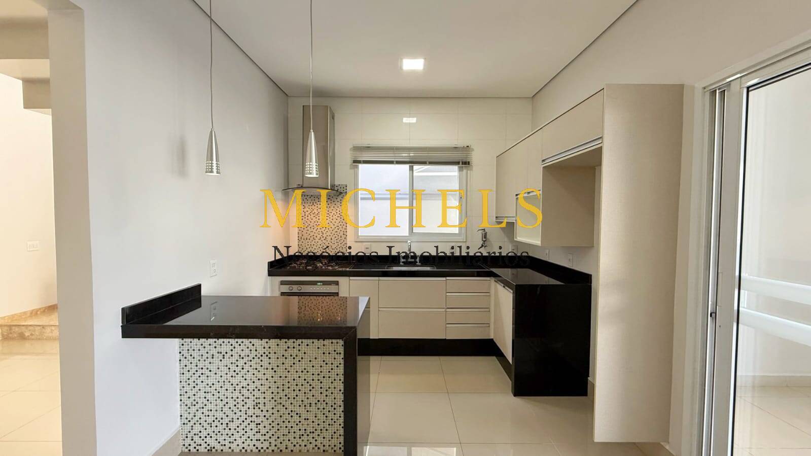 Casa, 4 quartos, 256 m² - Foto 24