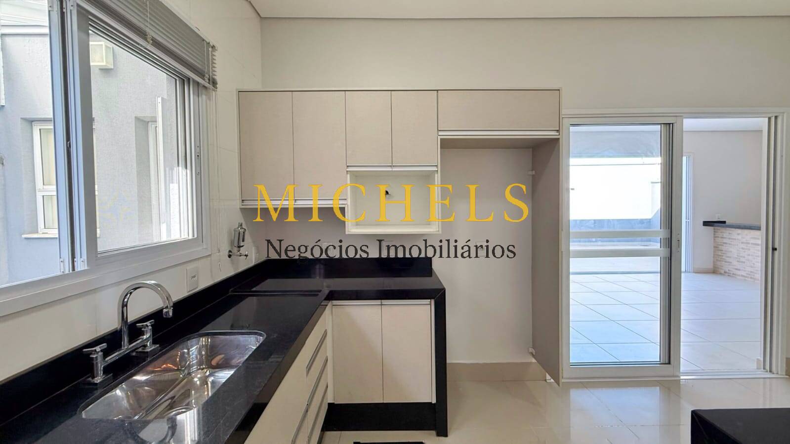 Casa, 4 quartos, 256 m² - Foto 22