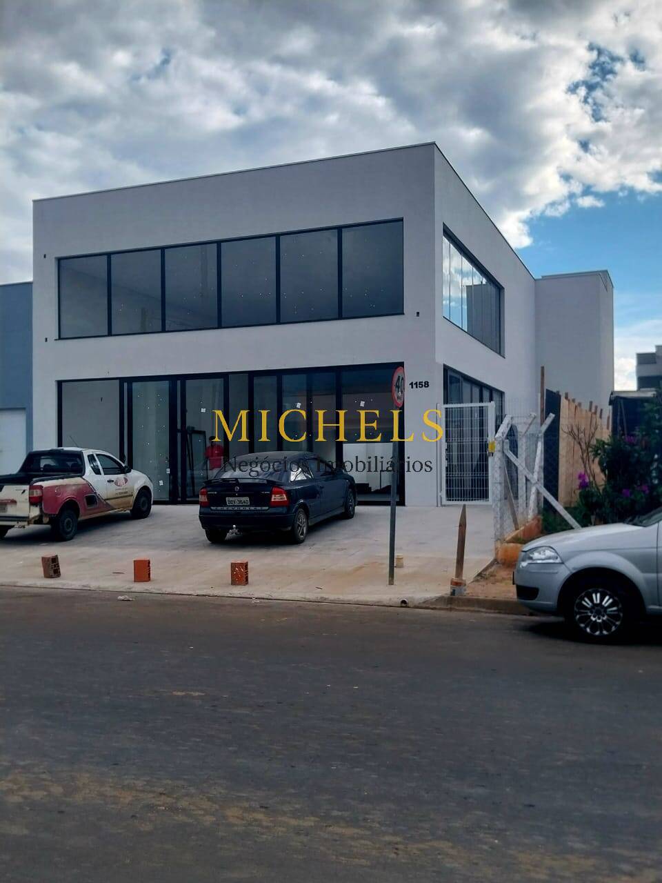 Depósito-Galpão, 285 m² - Foto 1