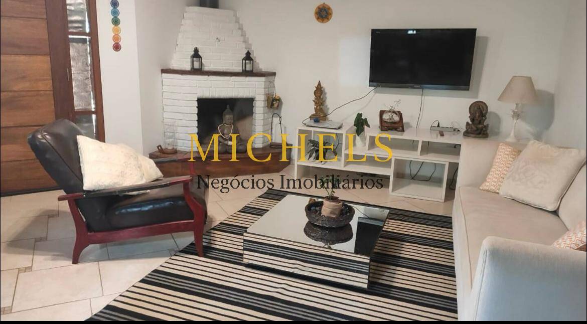 Chácara, 6 quartos, 1350 m² - Foto 4