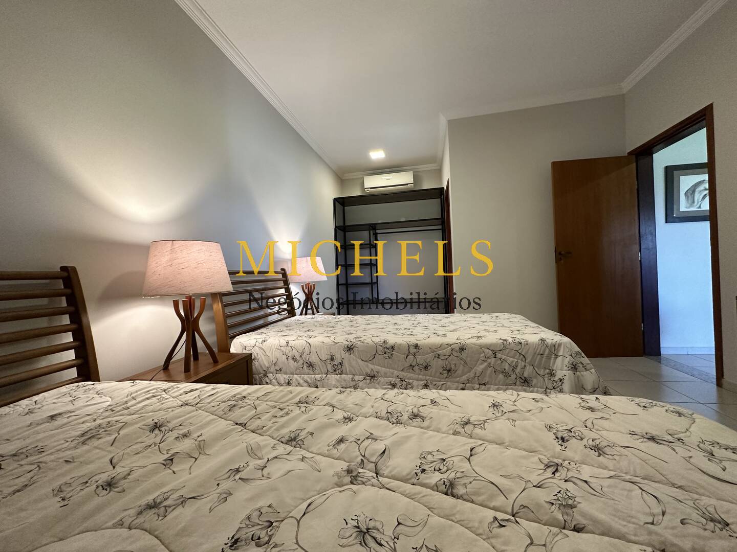 Sítio, 10 quartos, 1 hectares - Foto 31