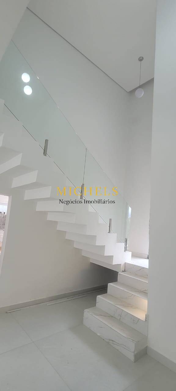 Casa, 3 quartos, 328 m² - Foto 16