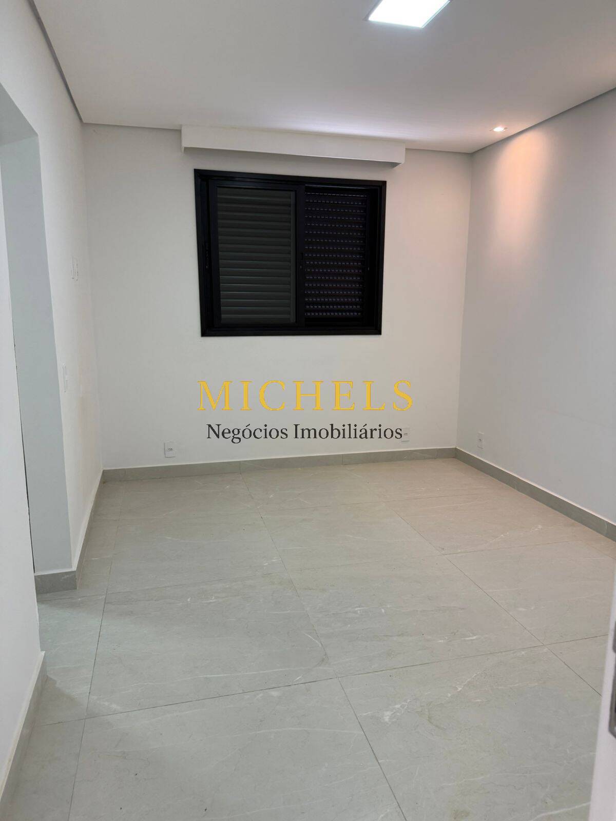 Casa, 3 quartos, 328 m² - Foto 32