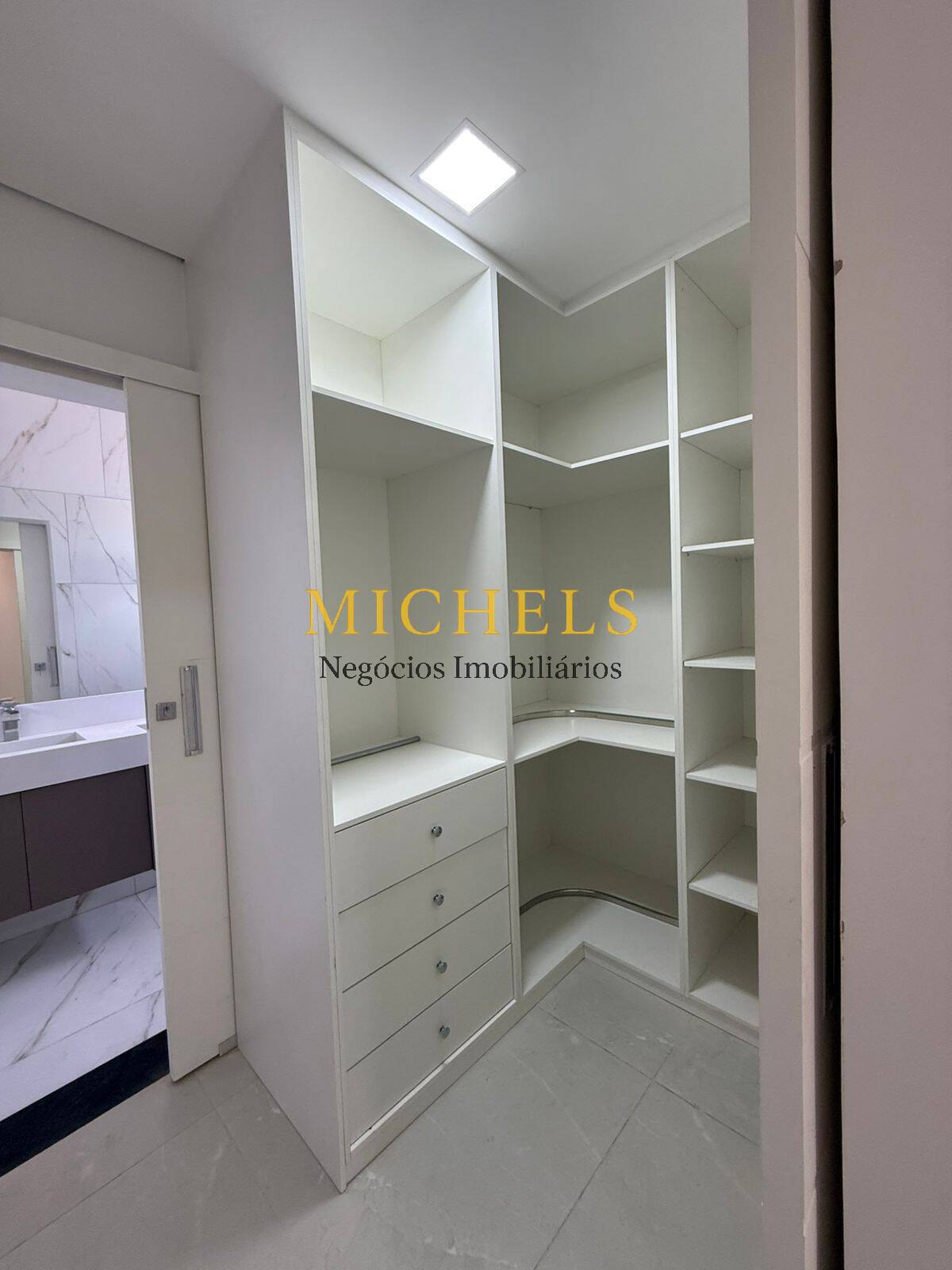 Casa, 3 quartos, 328 m² - Foto 33