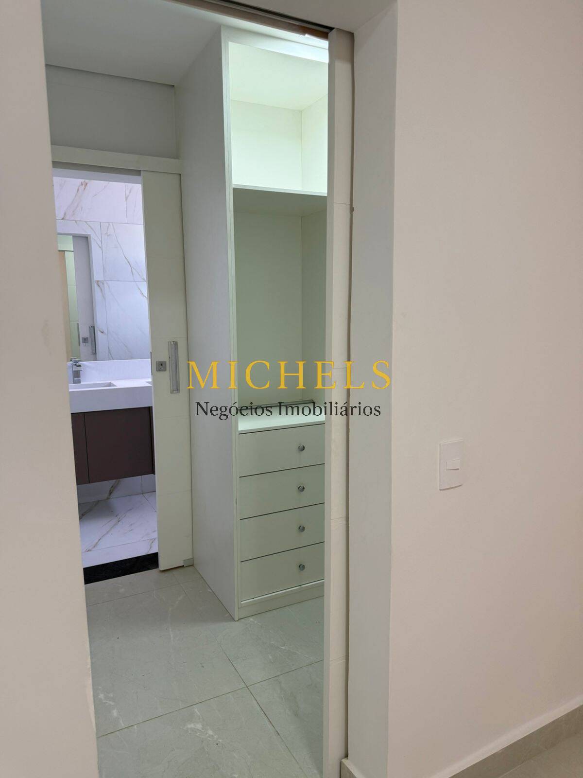 Casa, 3 quartos, 328 m² - Foto 34
