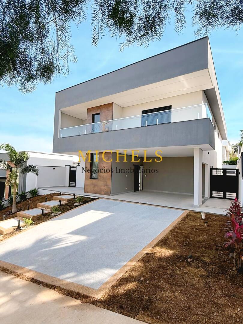Casa, 3 quartos, 328 m² - Foto 1