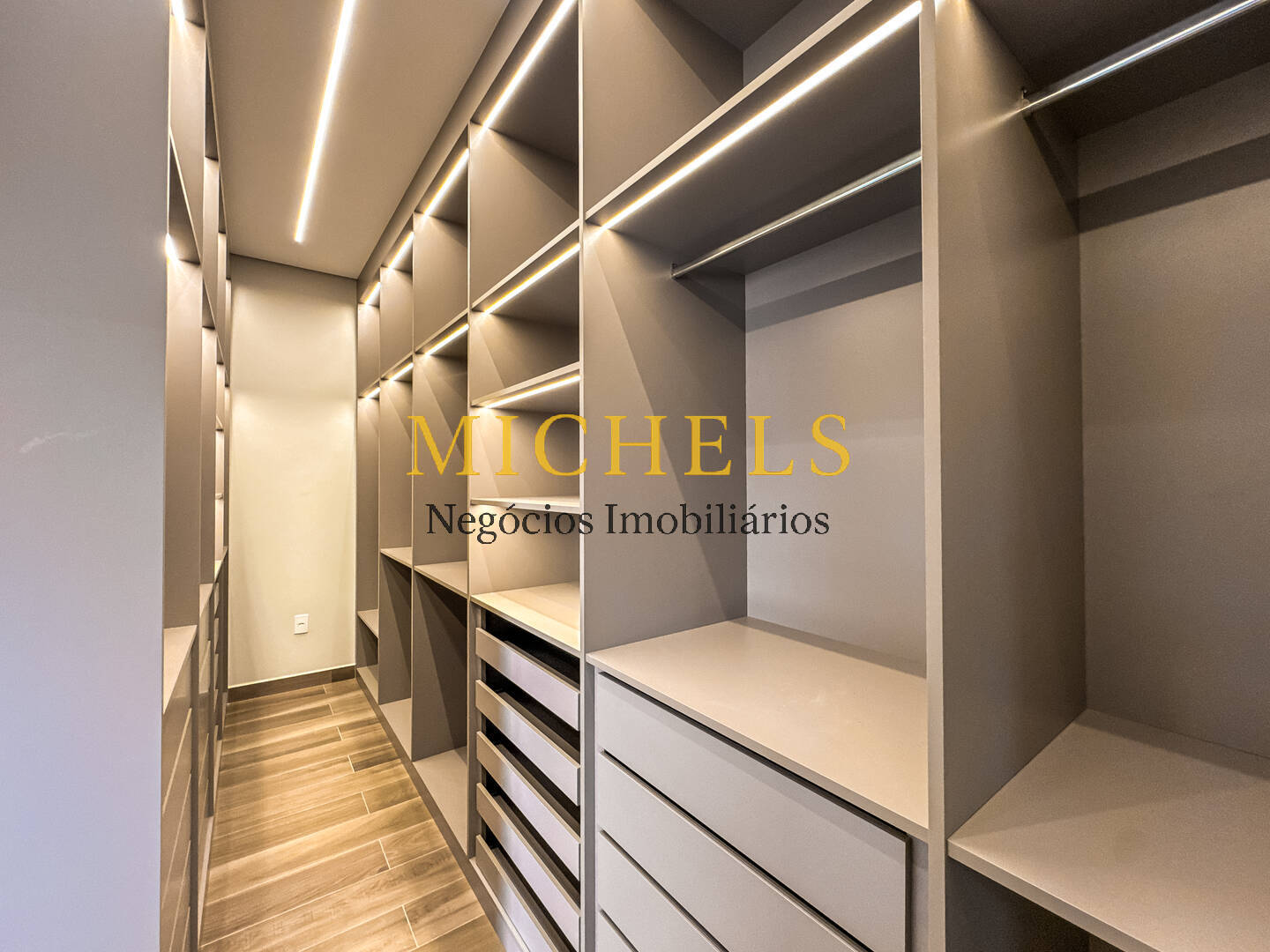 Casa, 3 quartos, 205 m² - Foto 25