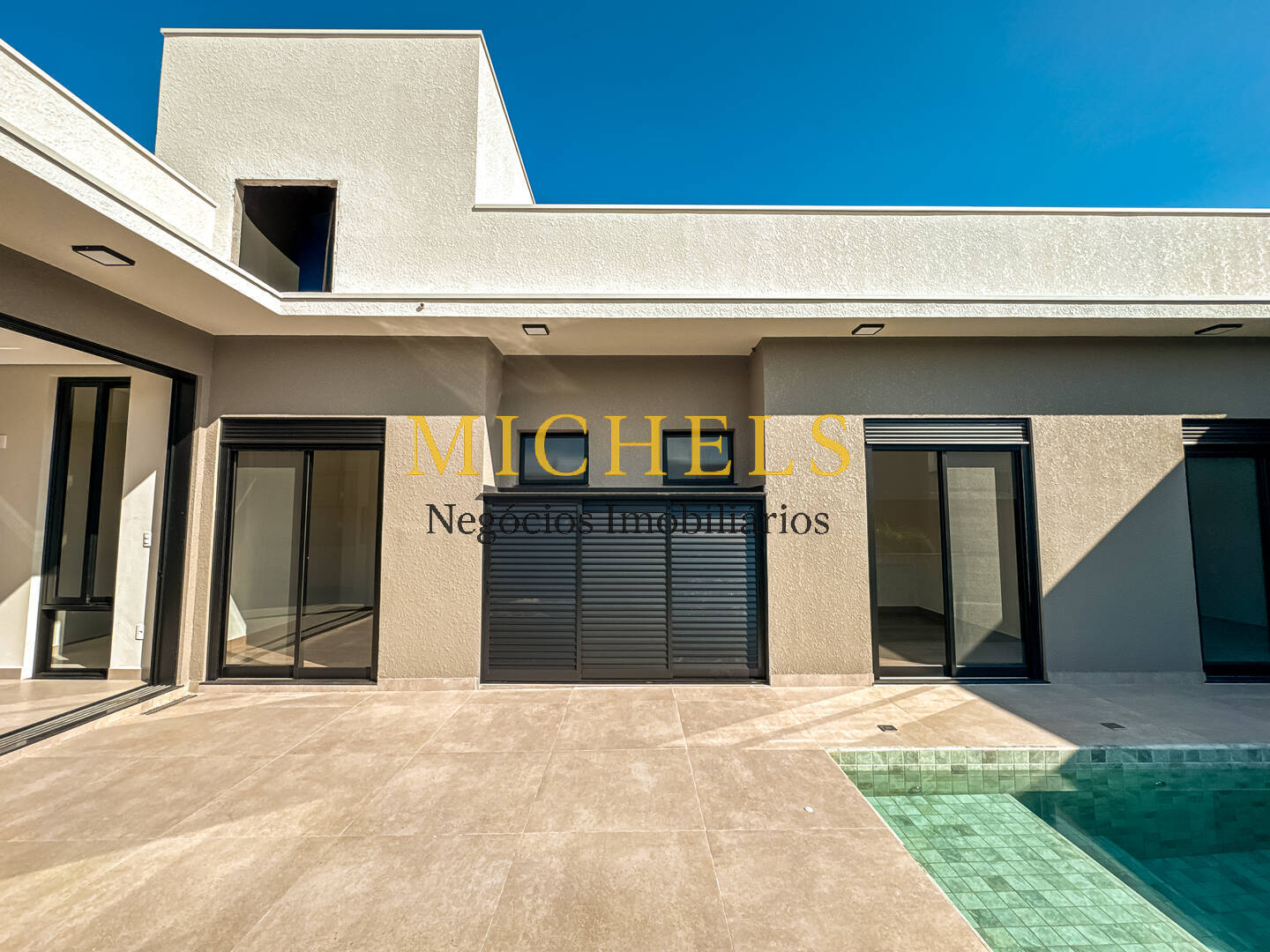 Casa, 3 quartos, 205 m² - Foto 35