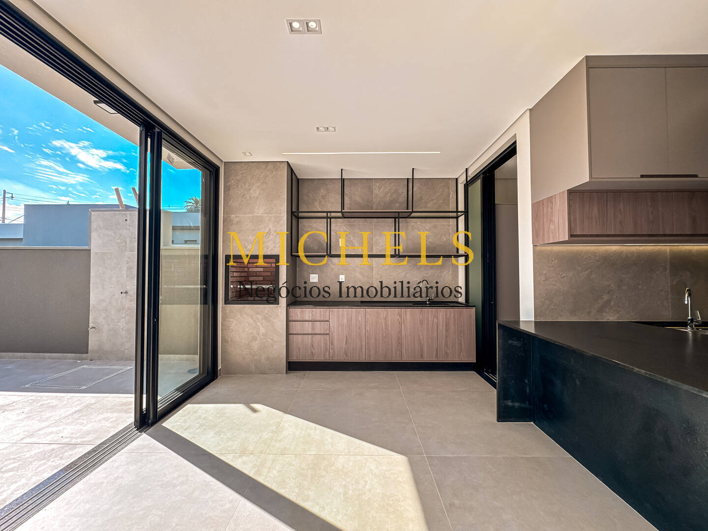 Casa, 3 quartos, 205 m² - Foto 50