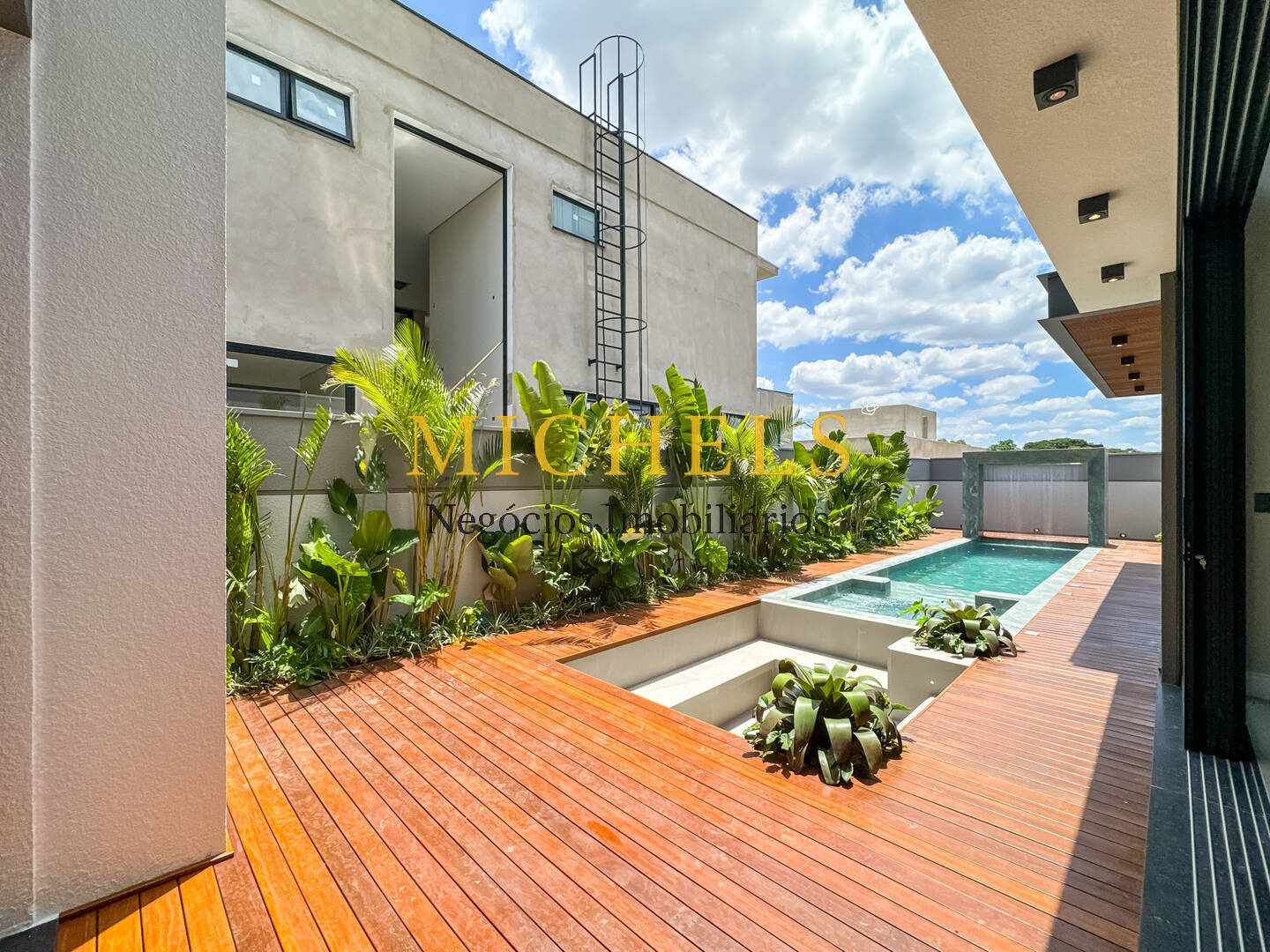 Casa, 3 quartos, 267 m² - Foto 30