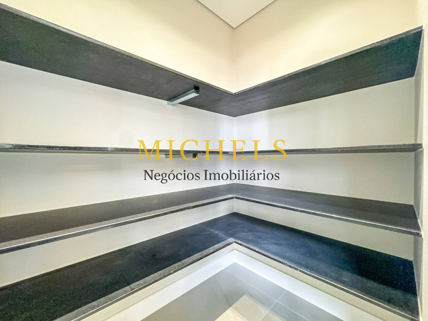 Casa, 3 quartos, 267 m² - Foto 35