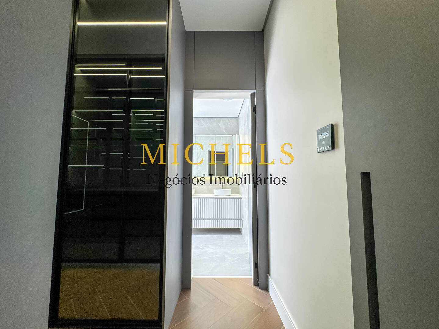 Casa, 3 quartos, 267 m² - Foto 56