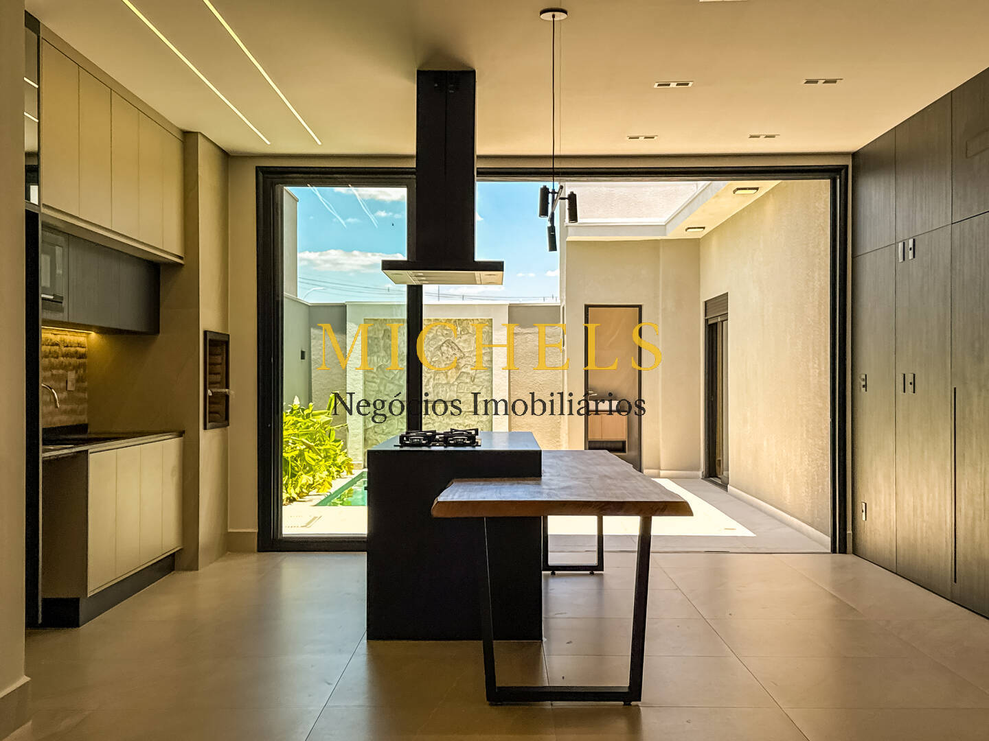 Casa, 3 quartos, 195 m² - Foto 24