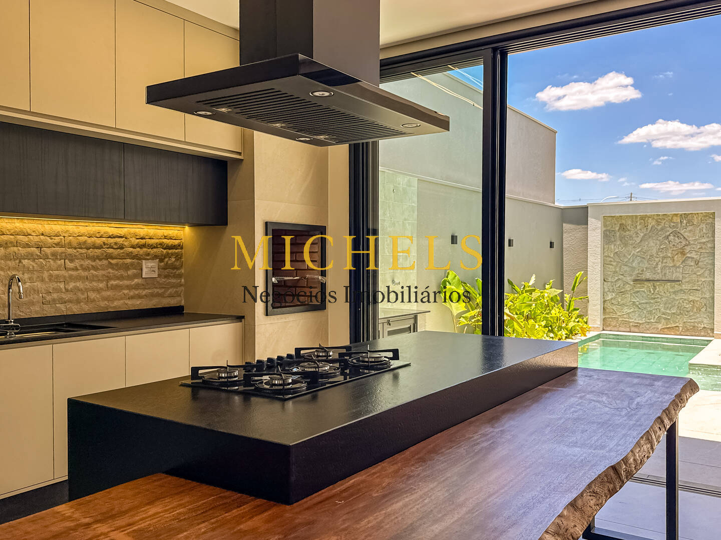 Casa, 3 quartos, 195 m² - Foto 38