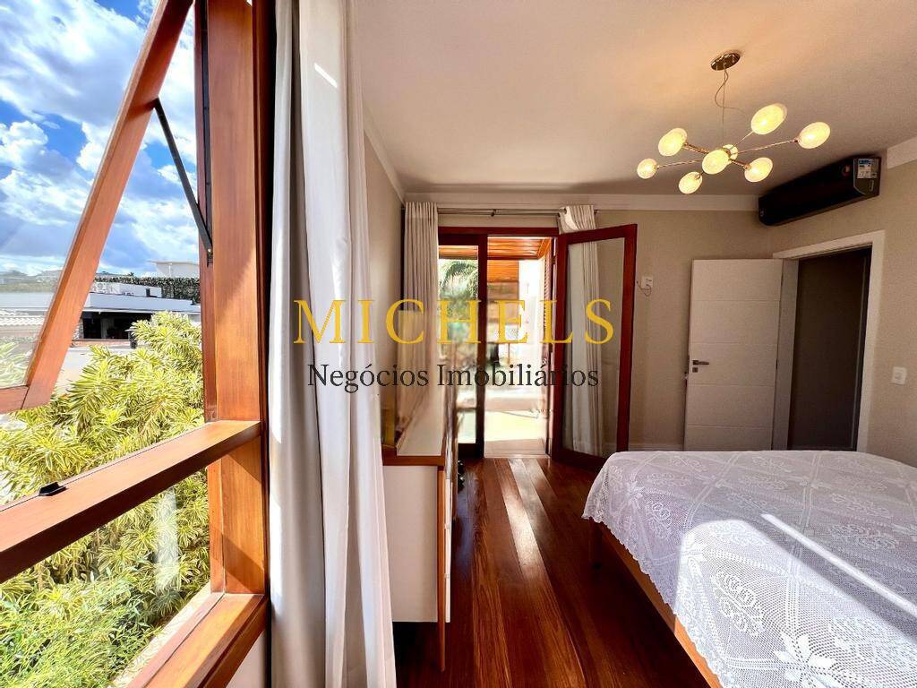 Casa, 3 quartos, 337 m² - Foto 45