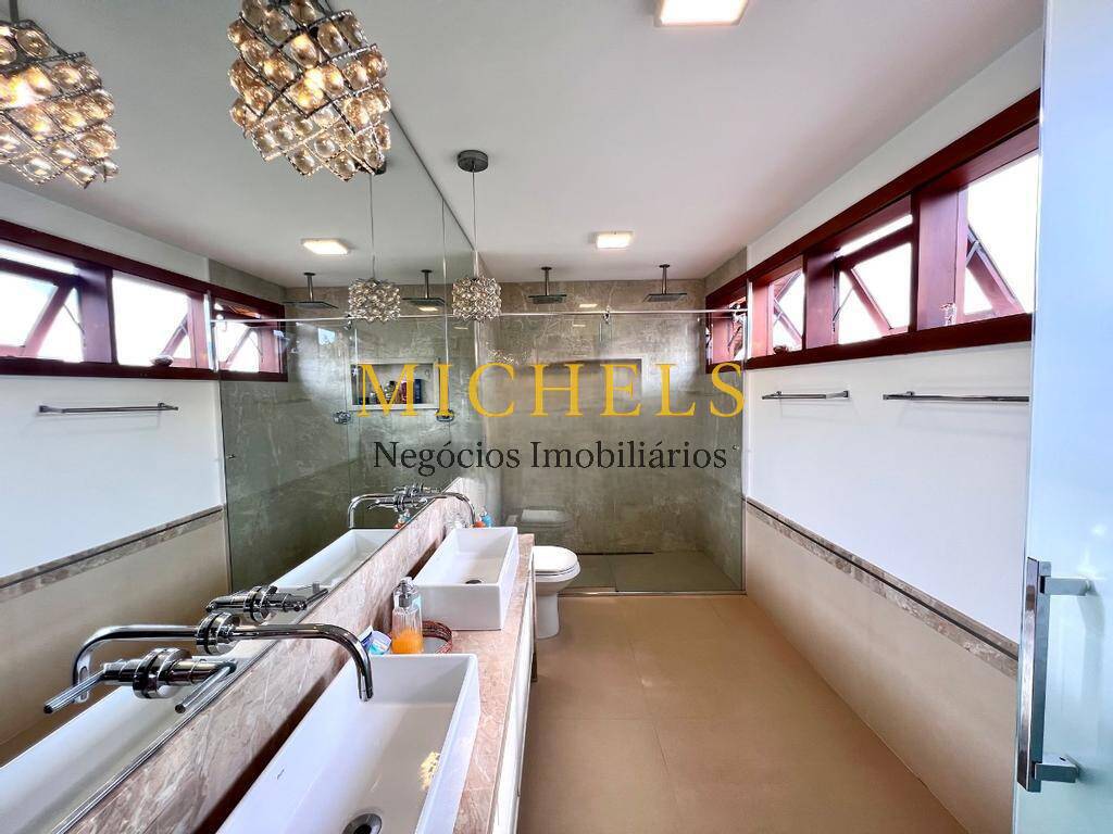 Casa, 3 quartos, 337 m² - Foto 50