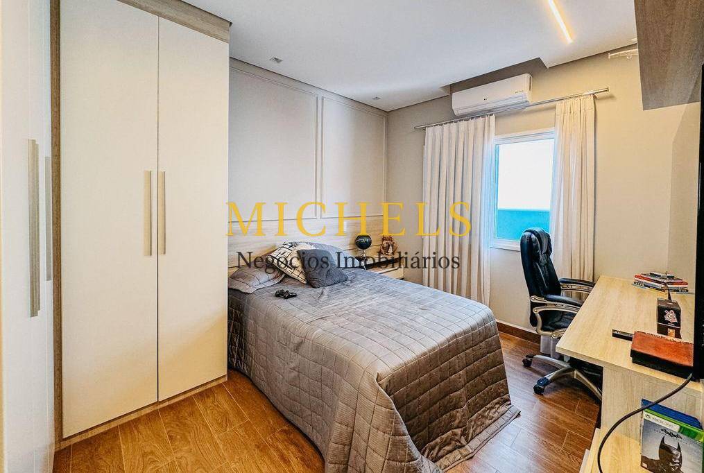 Casa, 4 quartos, 330 m² - Foto 11