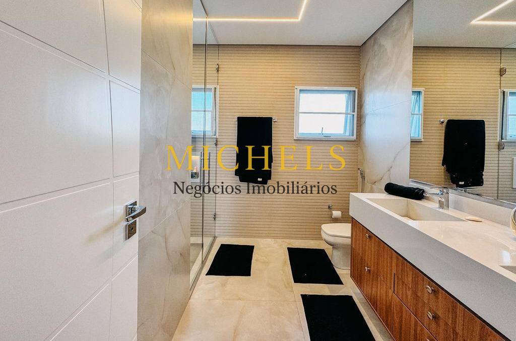 Casa, 4 quartos, 330 m² - Foto 15