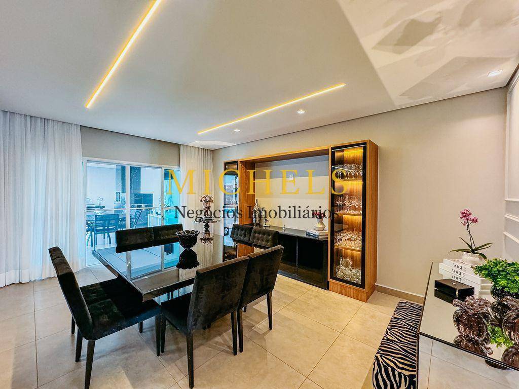 Casa, 4 quartos, 330 m² - Foto 8