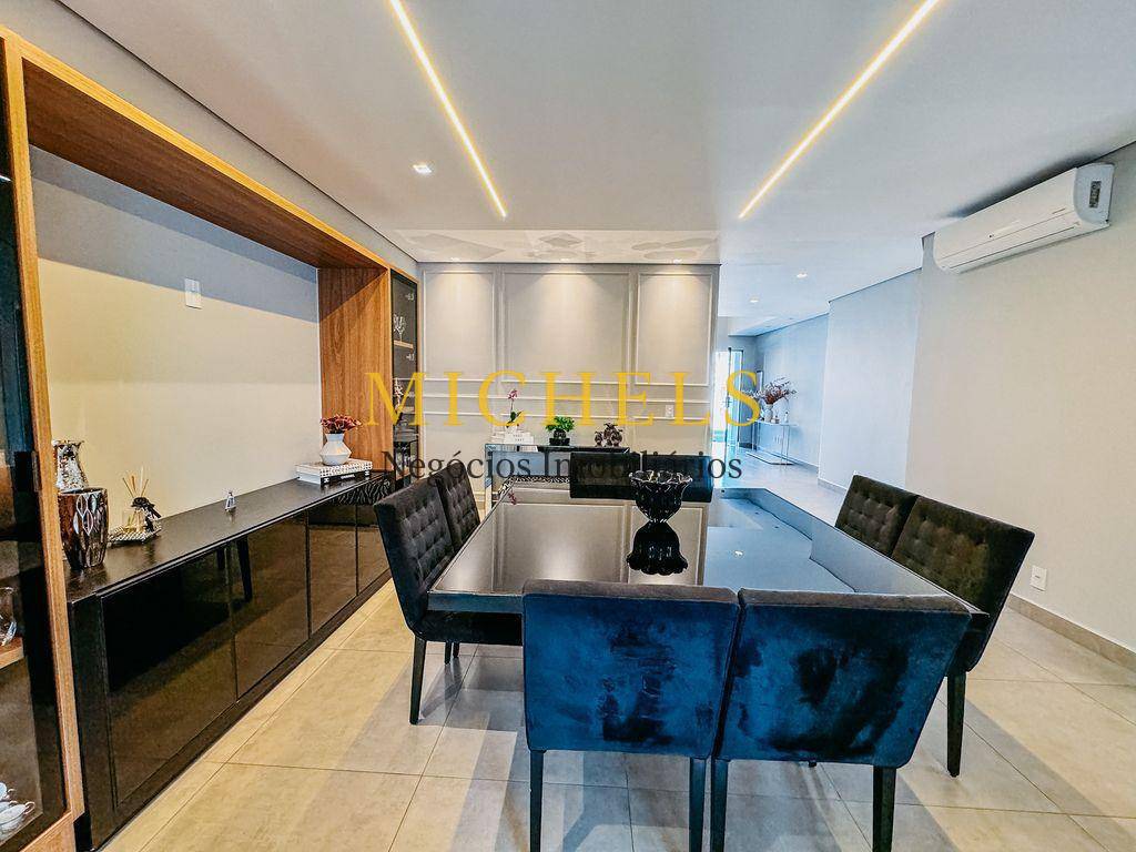 Casa, 4 quartos, 330 m² - Foto 9