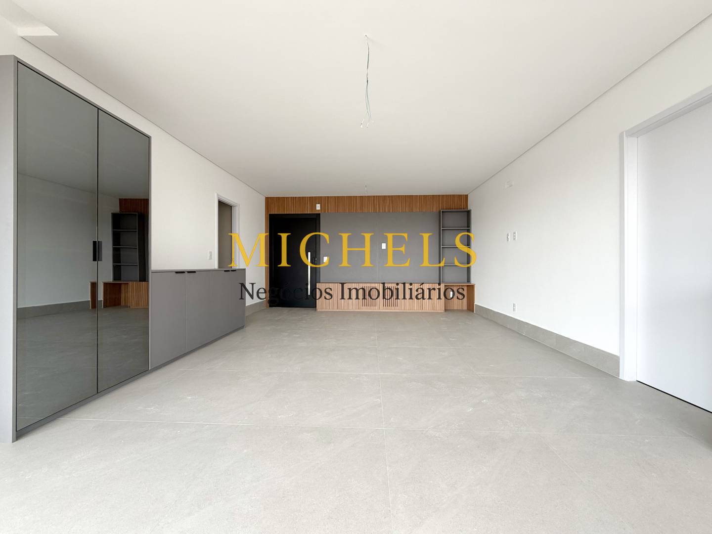 Apartamento, 3 quartos, 154 m² - Foto 2
