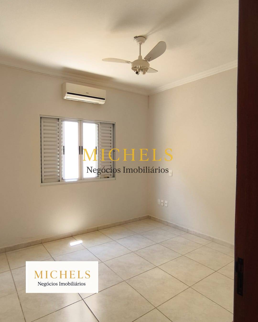 Casa, 3 quartos, 219 m² - Foto 14