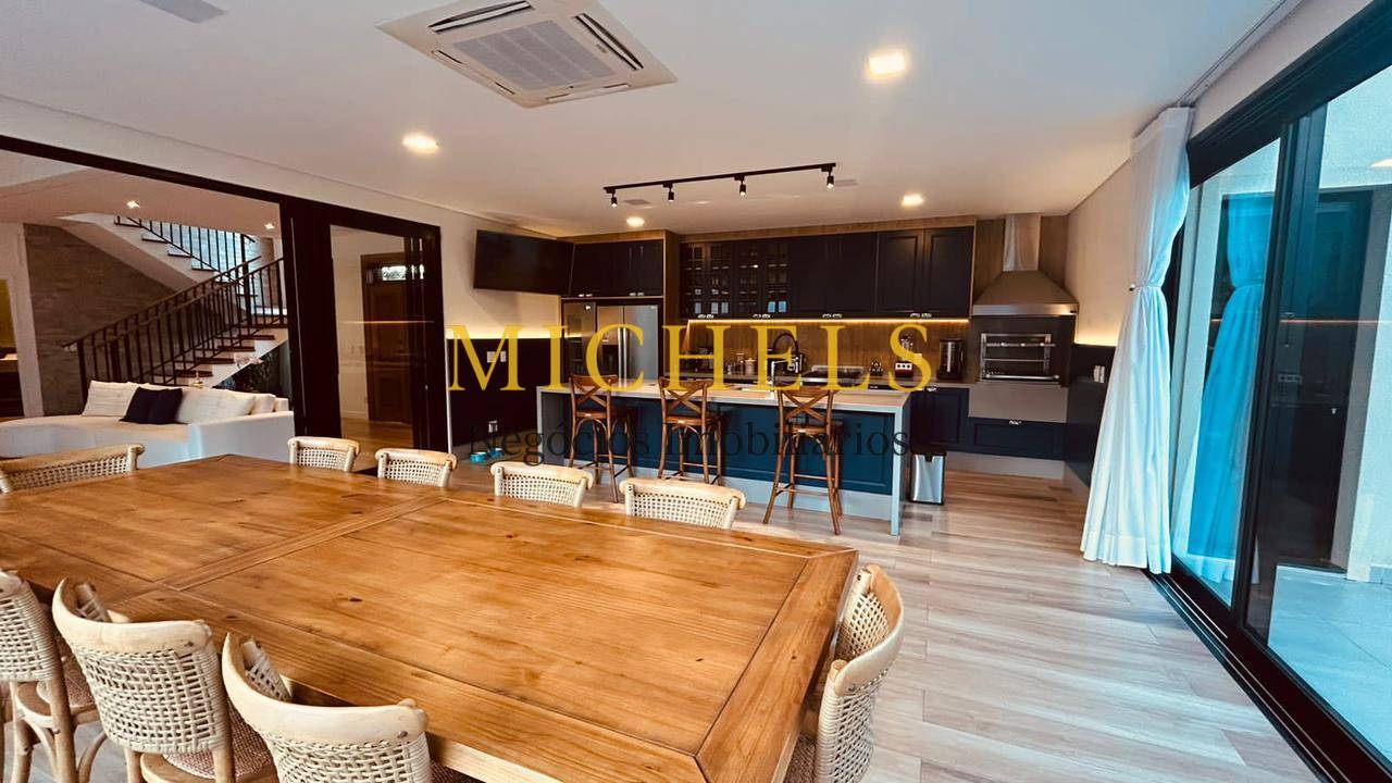 Casa, 3 quartos, 326 m² - Foto 18