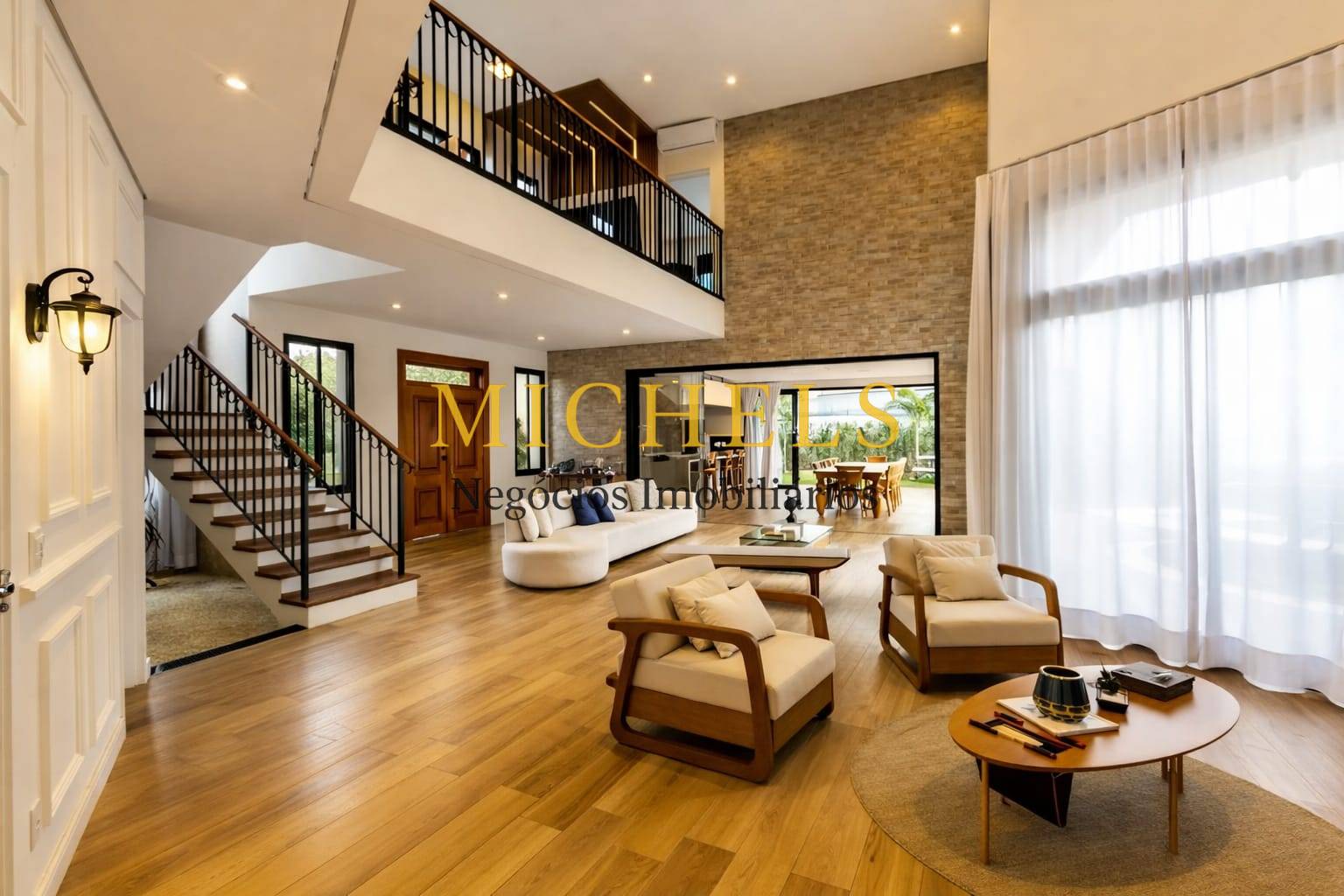 Casa, 3 quartos, 326 m² - Foto 1