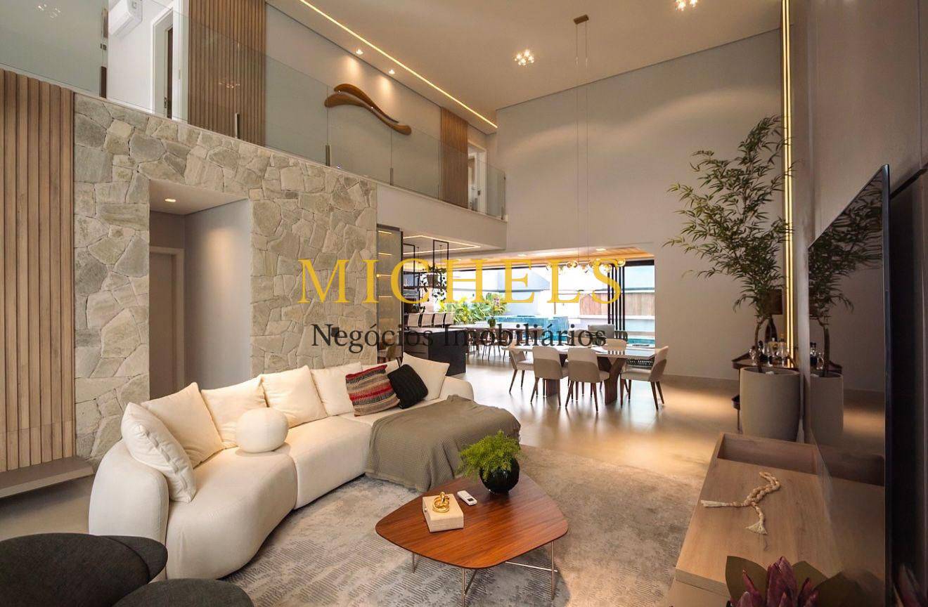 Casa, 4 quartos, 360 m² - Foto 1