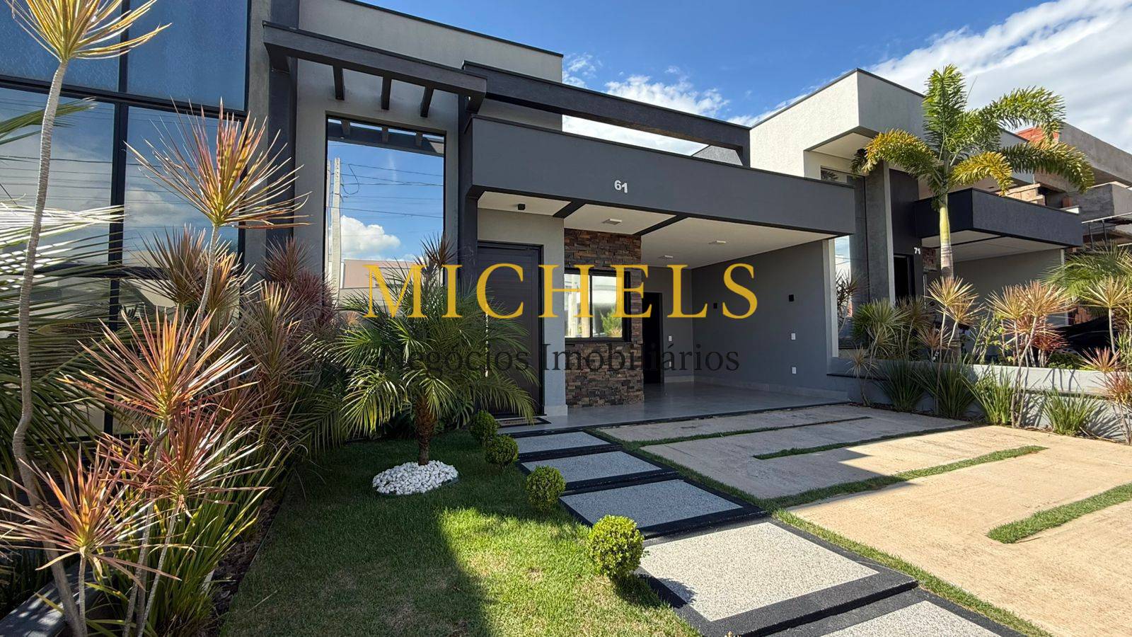 Casa, 3 quartos, 216 m² - Foto 2