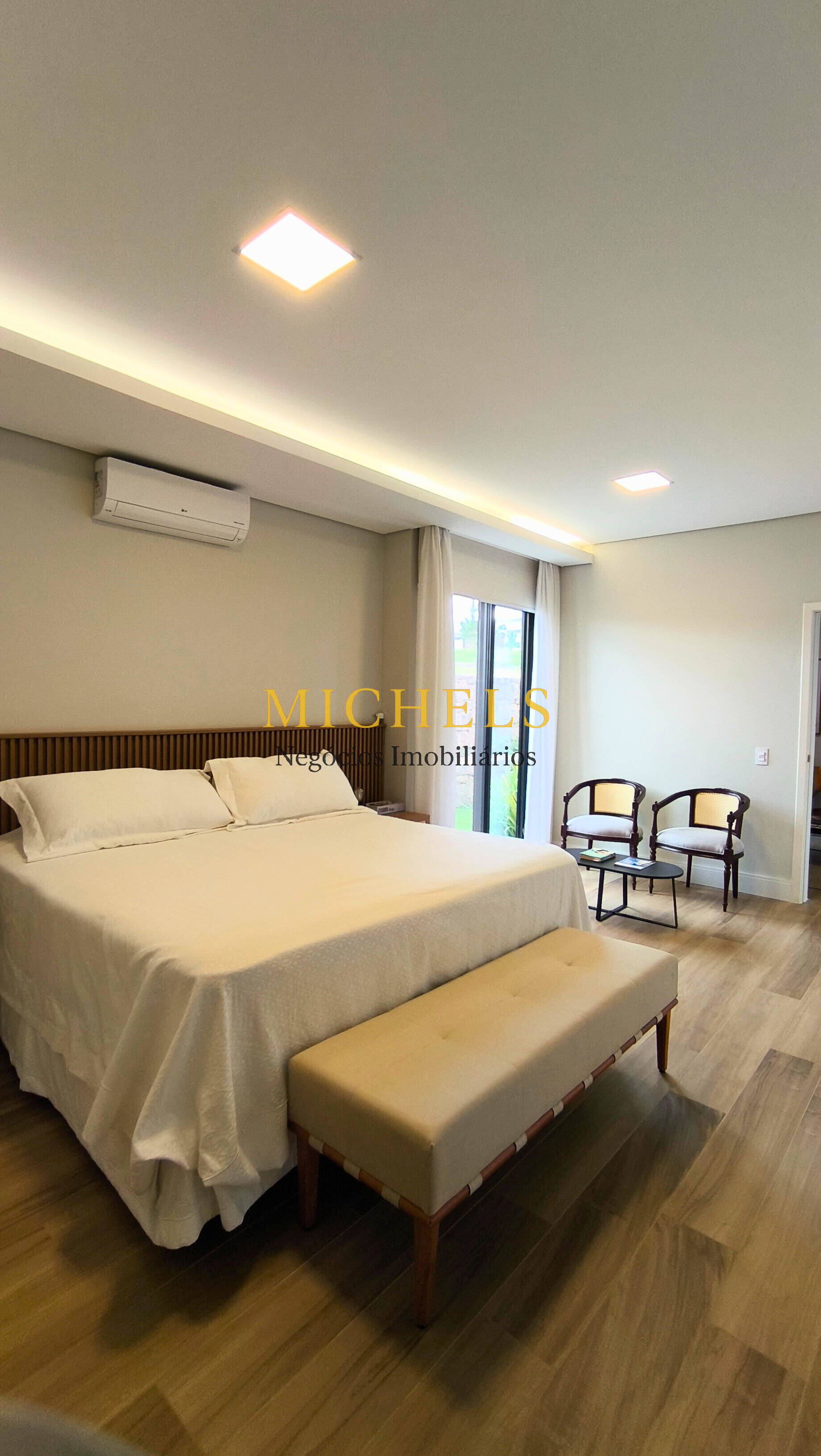 Casa, 4 quartos, 380 m² - Foto 26