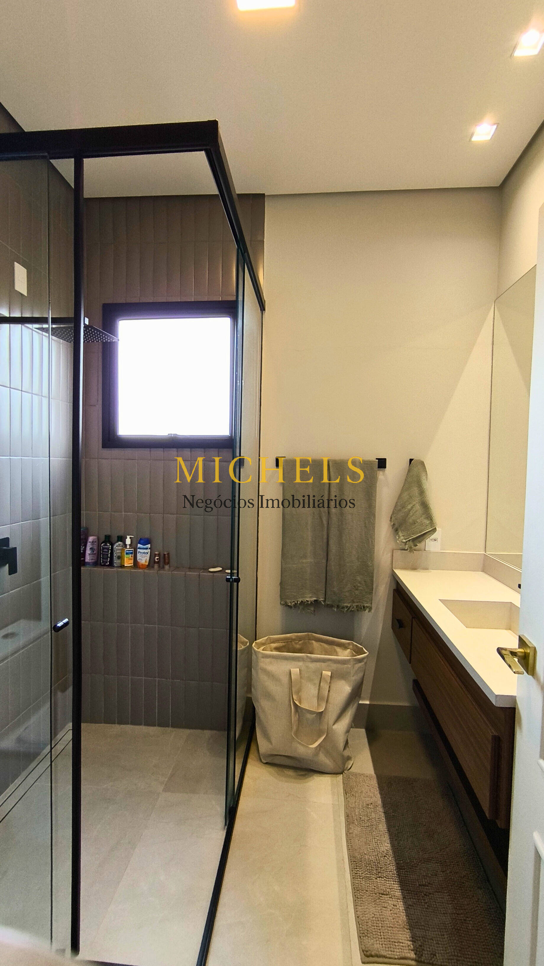 Casa, 4 quartos, 380 m² - Foto 25