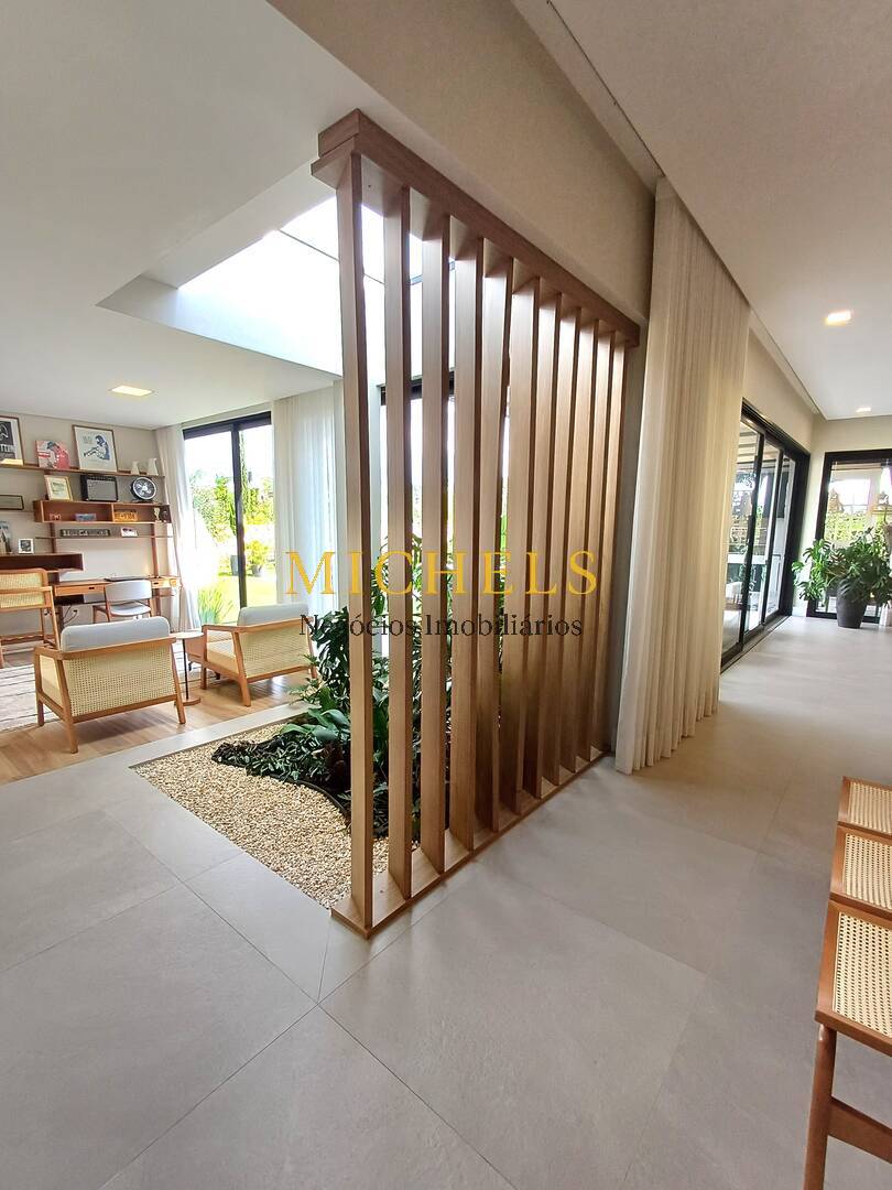 Casa, 4 quartos, 380 m² - Foto 68