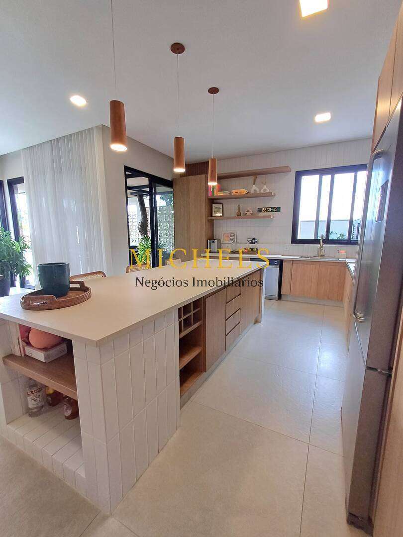 Casa, 4 quartos, 380 m² - Foto 72