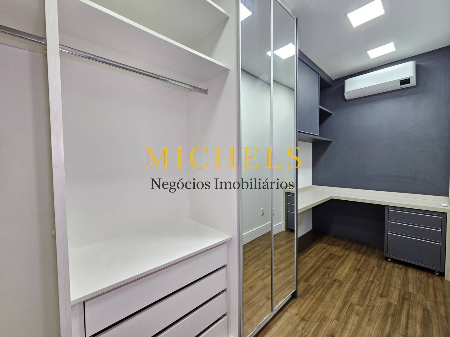 Casa, 4 quartos, 268 m² - Foto 39