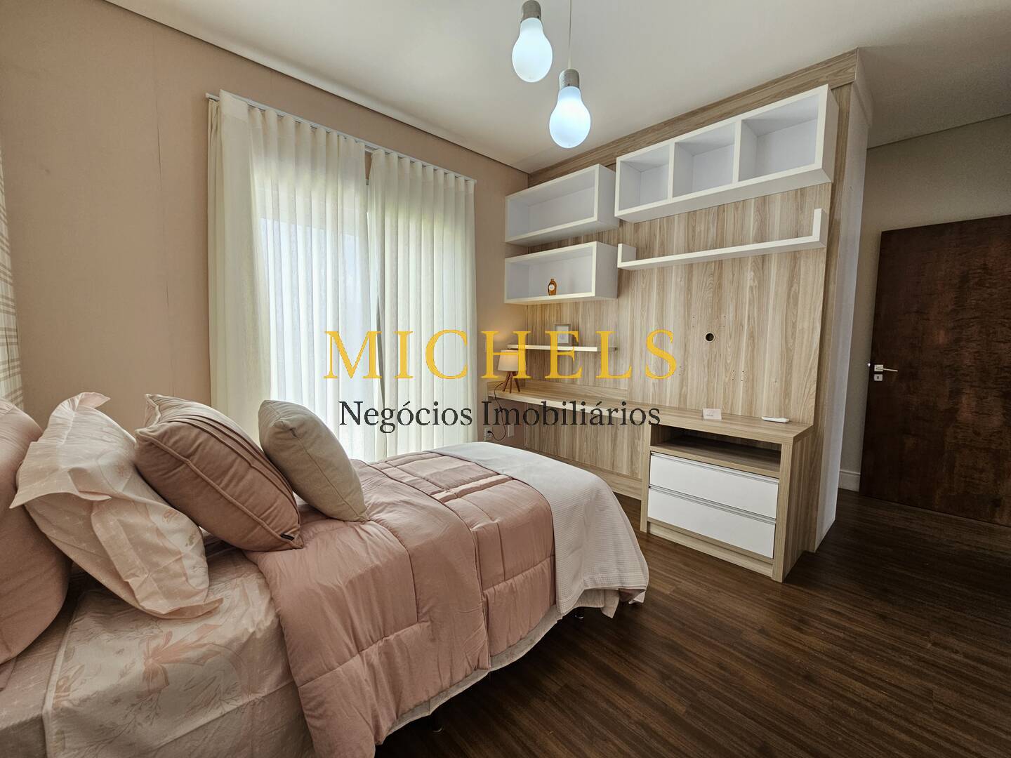 Casa, 4 quartos, 268 m² - Foto 19