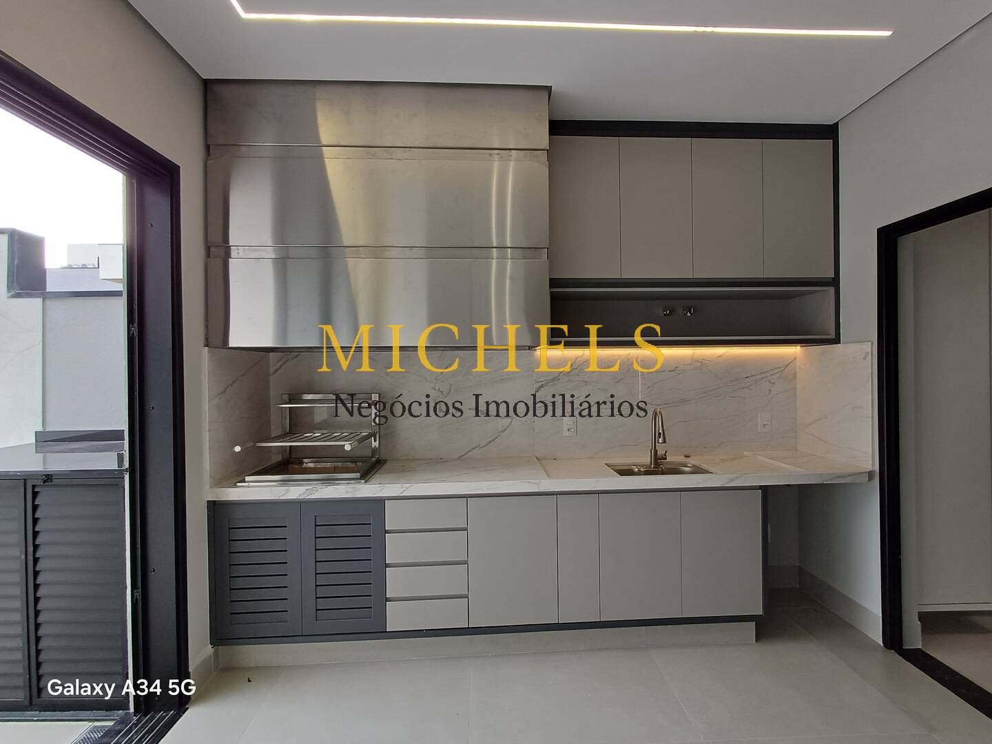 Casa, 3 quartos, 235 m² - Foto 13