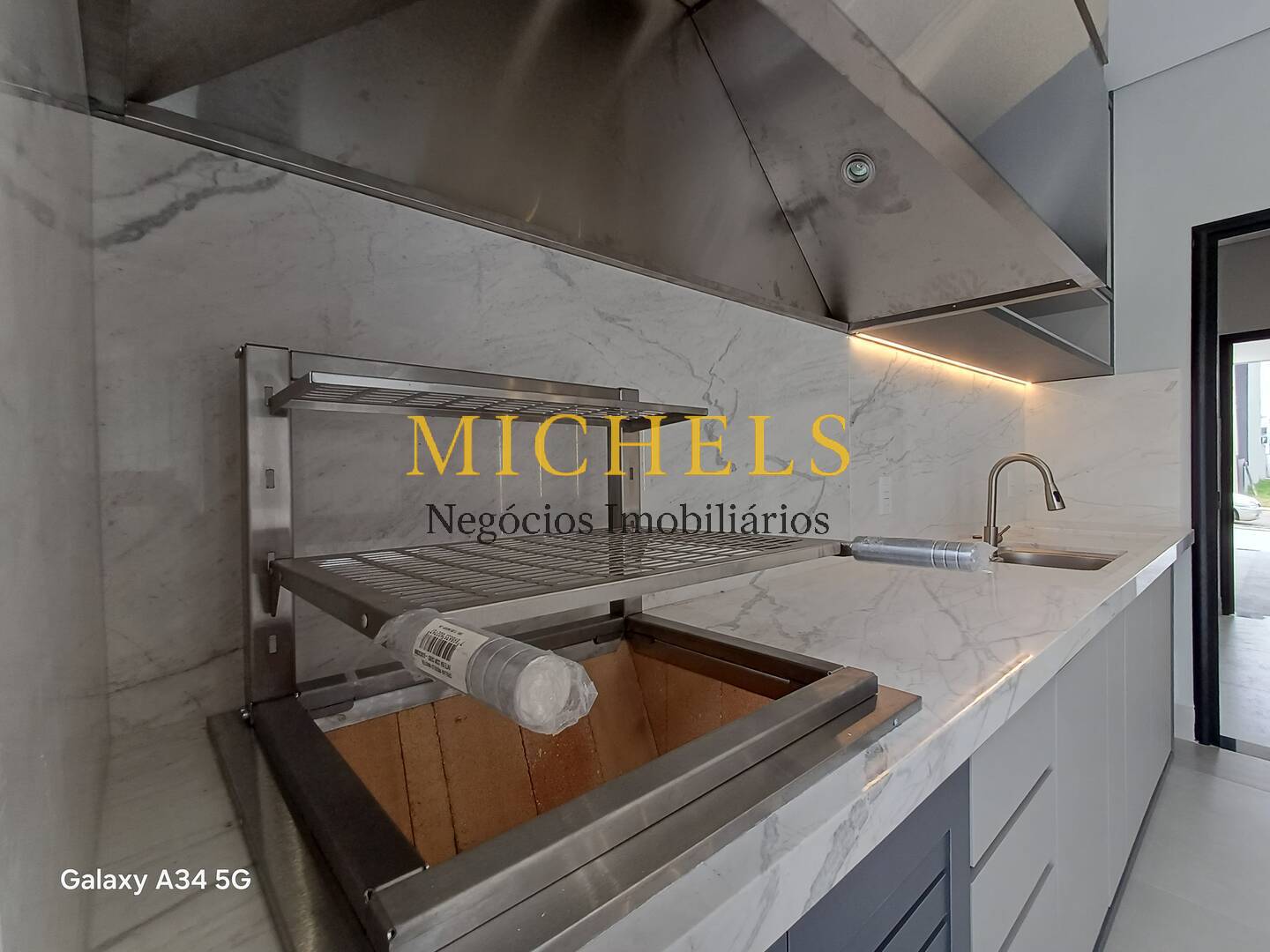 Casa, 3 quartos, 235 m² - Foto 14