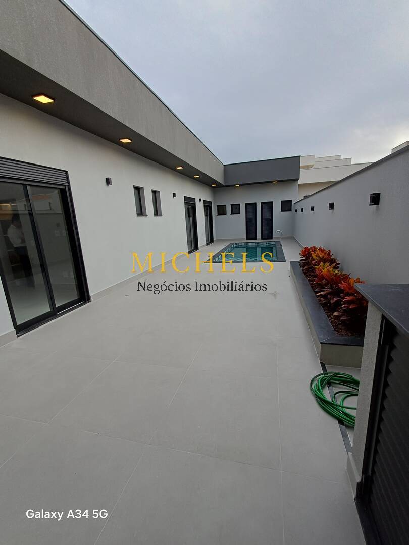 Casa, 3 quartos, 235 m² - Foto 16
